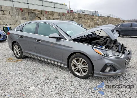 2019 Hyundai Sonata Limited z USA, uszkodzony, nr VIN 5NPE34AF4KH818408